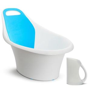 imageMunchkin Sit ampamp Soak Baby Bath Tub with Bath RinserBath Tub  Bath Rinser